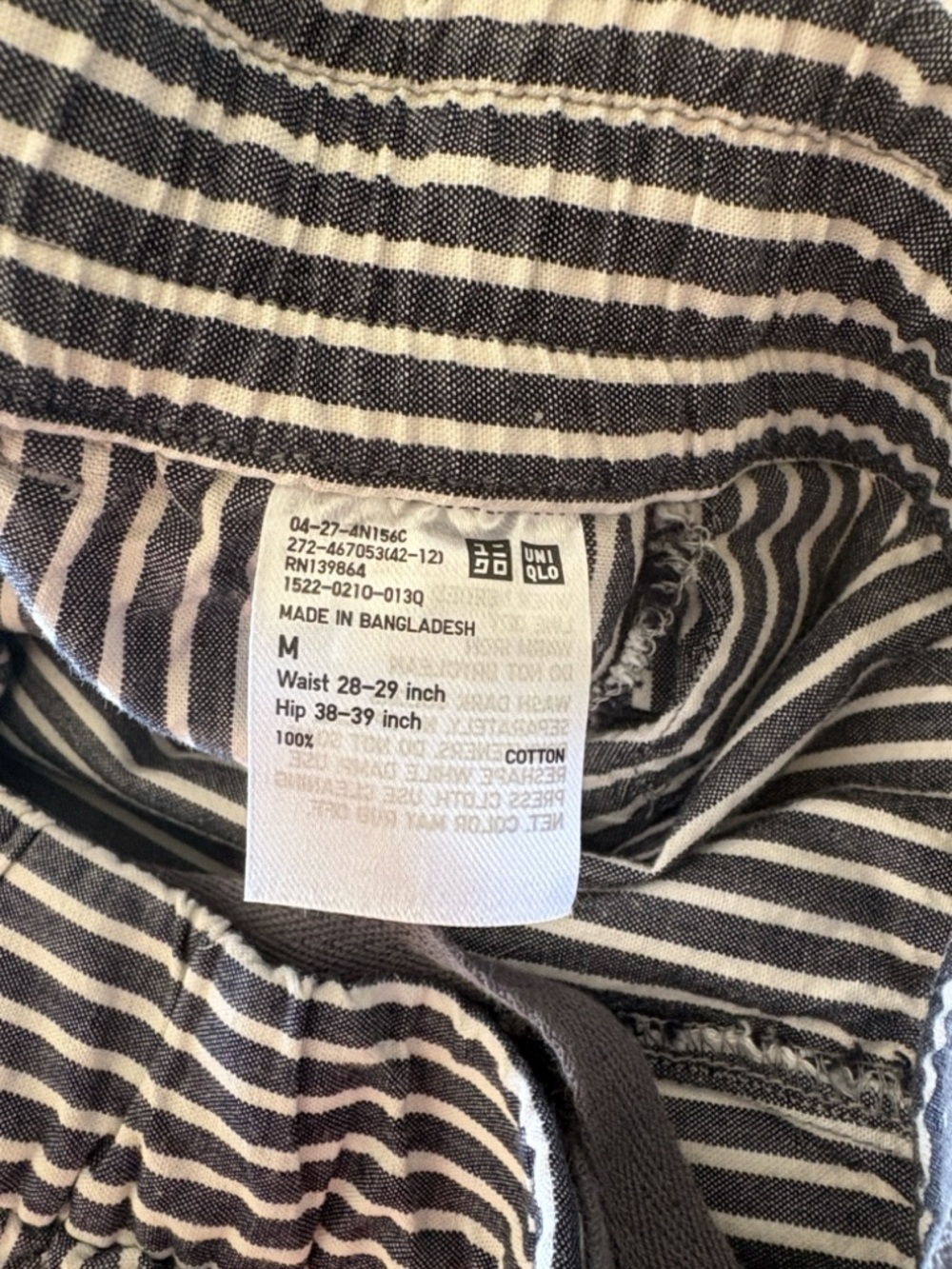 Uniqlo Striped Black/Blue and White Women's Cotton Elastic-Waist Shorts EUC M - Picture 2 of 8
